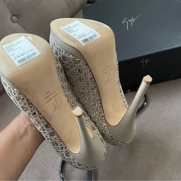 NIB giuseppe zanotti peeptoe platform gold glitter EU 39 - Picture 8 of 14